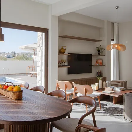 Larnaca Liv & Co 4* Voroklini