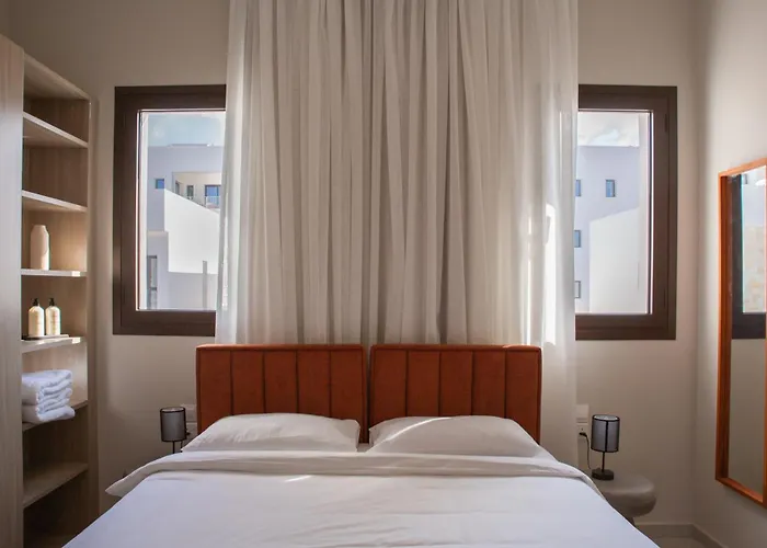 Liv & Co & オロクリニ