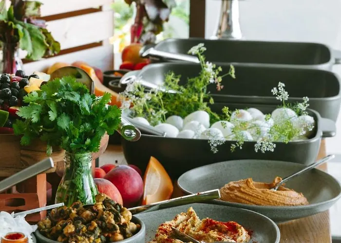 アパートホテル Liv & Co & オロクリニ