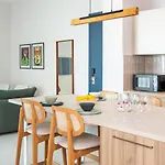Апарт-отель Larnaca Liv & Co Вороклини