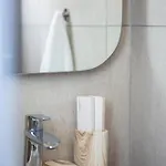 Апарт-отель Larnaca Liv & Co
