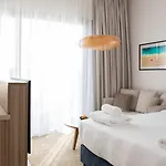 Larnaca Liv & Co 4* Βορόκλινη