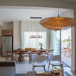 Larnaca Liv & Co 4* Вороклини